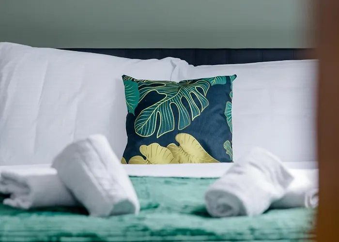 Uniqe I 115qm I 3 Schlafzimmer I Naehe Messe