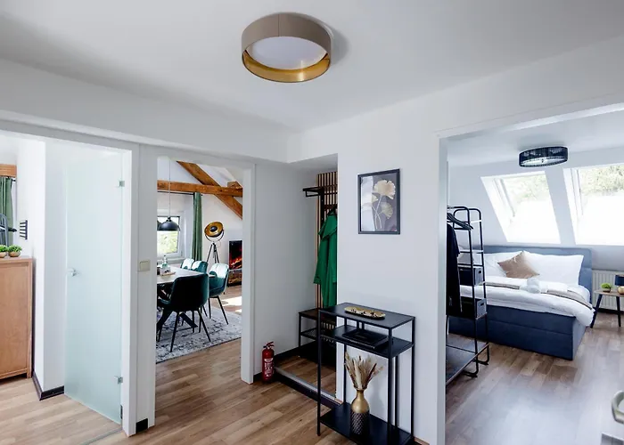 Uniqe I 115qm I 3 Schlafzimmer I Naehe Messe Apartment