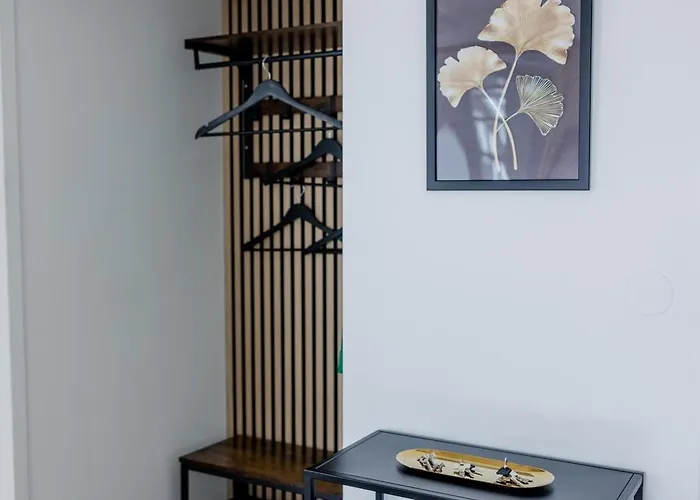 Uniqe I 115qm I 3 Schlafzimmer I Naehe Messe Apartment *