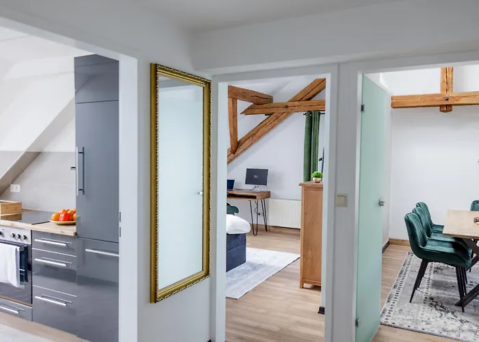 Uniqe I 115qm I 3 Schlafzimmer I Naehe Messe Appartamento