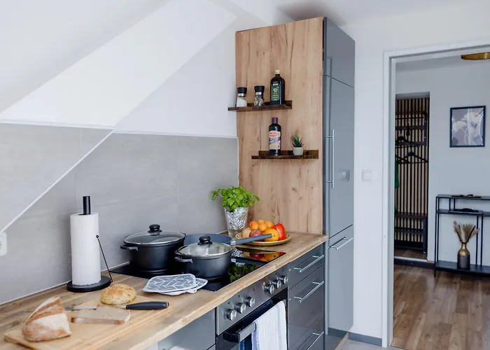 Appartamento Uniqe I 115qm I 3 Schlafzimmer I Naehe Messe Haar (Munich)