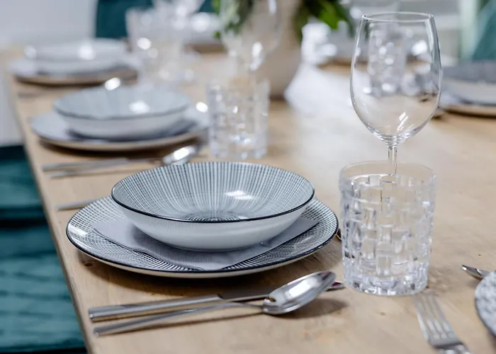 Uniqe I 115qm I 3 Schlafzimmer I Naehe Messe Appartamento